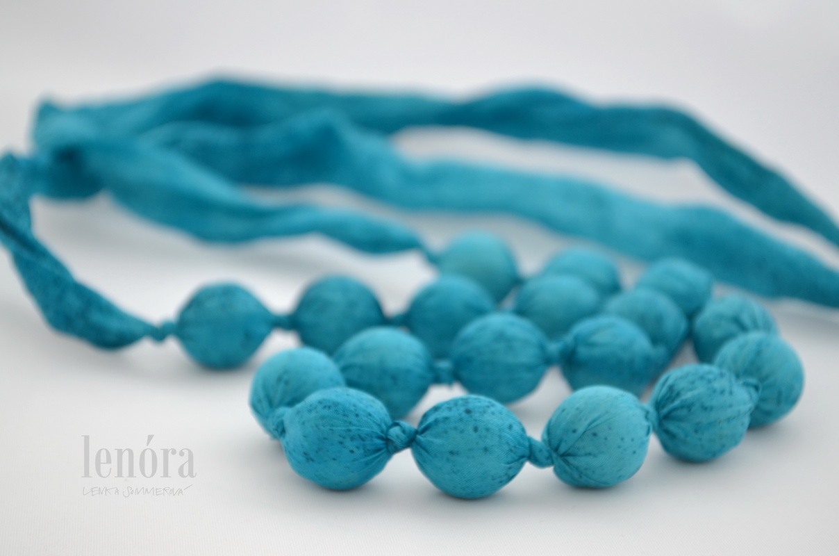 malé hedvábné korálky, tyrkysová