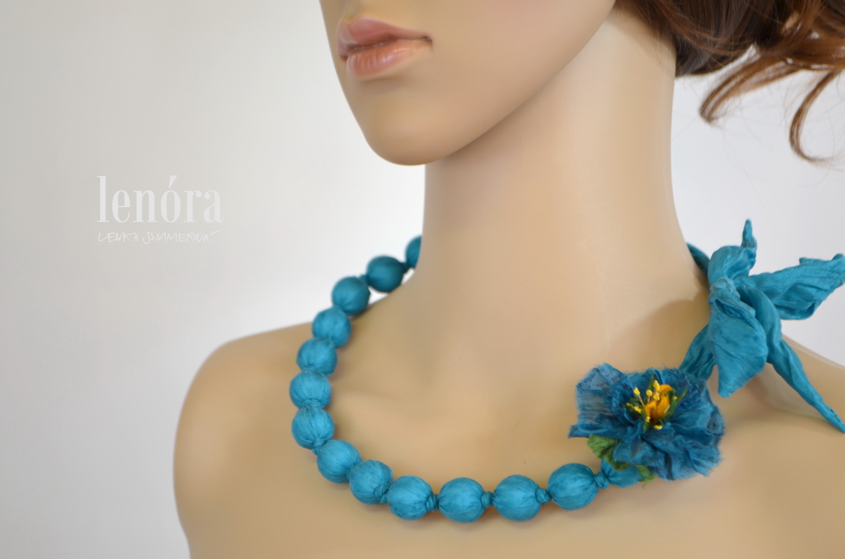 malé hedvábné korálky, tyrkysová